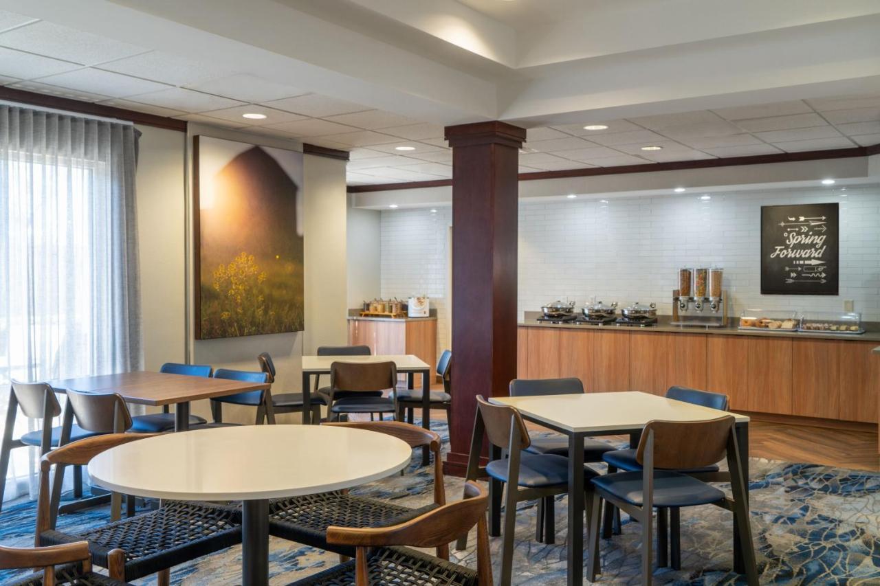Fairfield By Marriott Walton Beach-eglin Afb 3*
