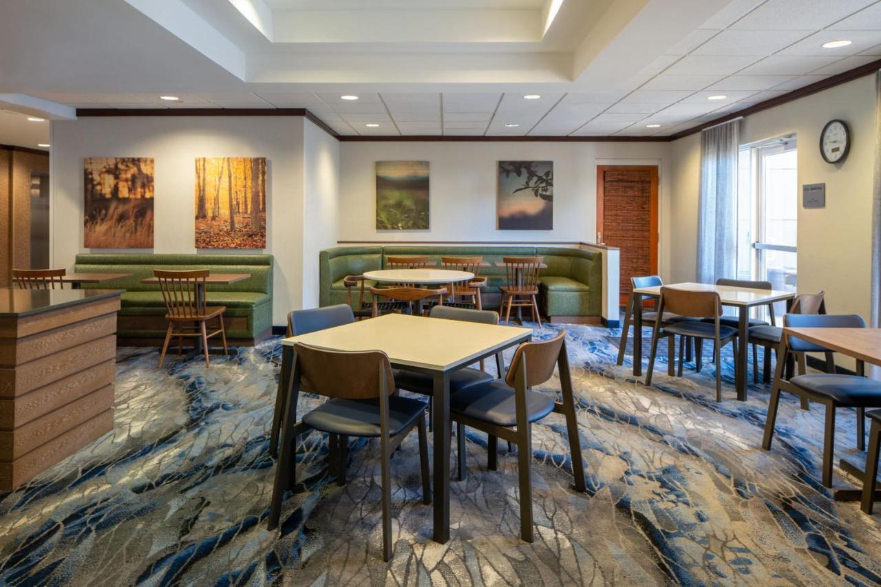Hotel Fairfield By Marriott Walton Beach-eglin Afb 3*