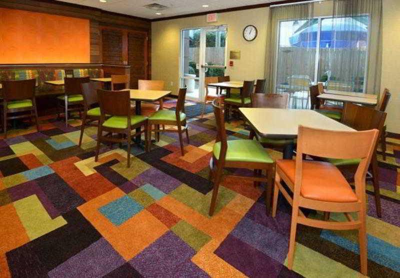 Fairfield By Marriott Walton Beach-eglin Afb